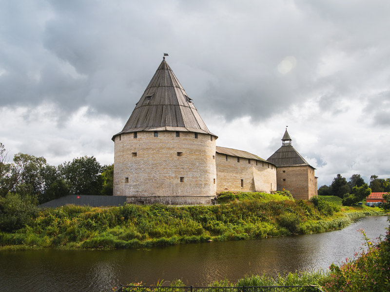 Две Ладоги – Старая и Новая (с прогулкой по Староладожской крепости, посещением Никольского мужского монастыря и обедом)