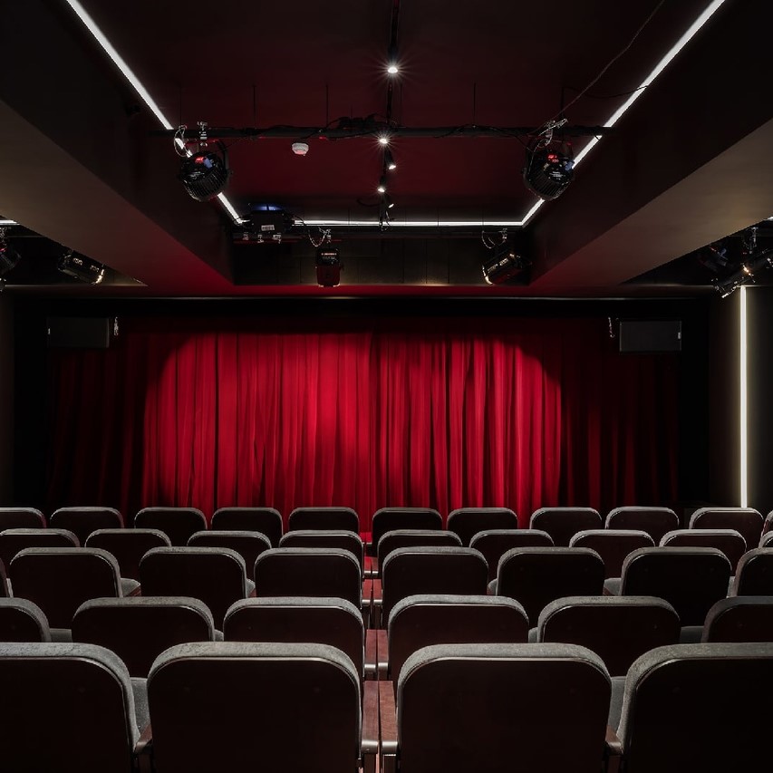 Театр Легенда